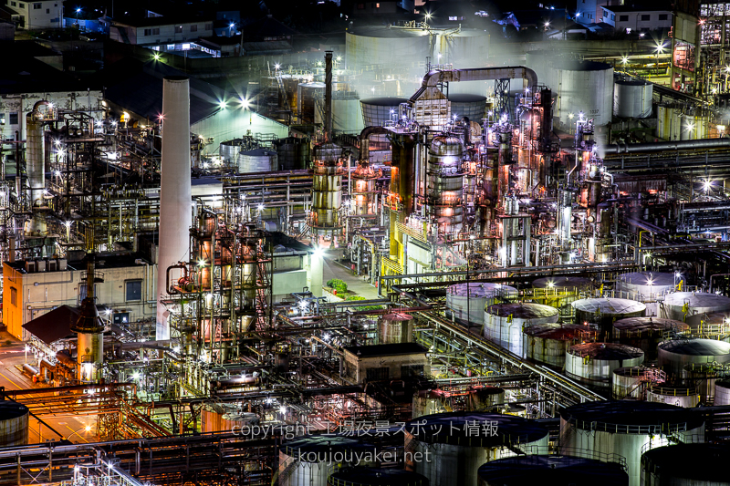 有田市（東燃ゼネラル石油）北側山頂の工場夜景