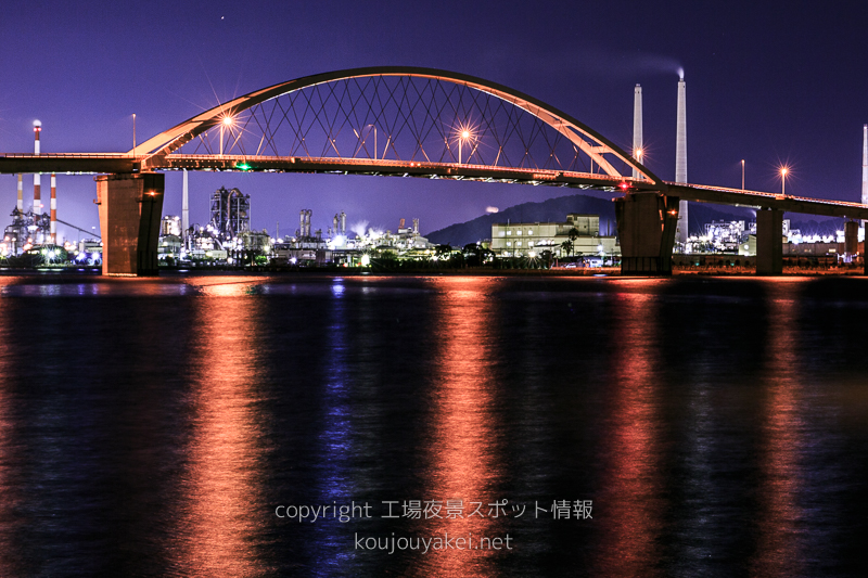 福川漁港の工場夜景スポット