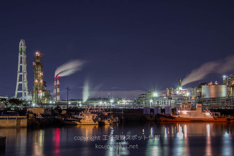 四日市旧港港湾施設（稲葉翁記念公園）からの工場夜景