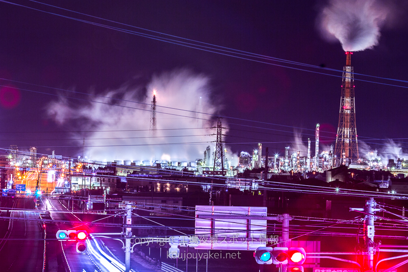 四日市市　歩道橋からの工場夜景